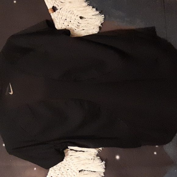 EUC Nike athletic workout short sleeve top/shirt mesh back size small black gold - Picture 4 of 5